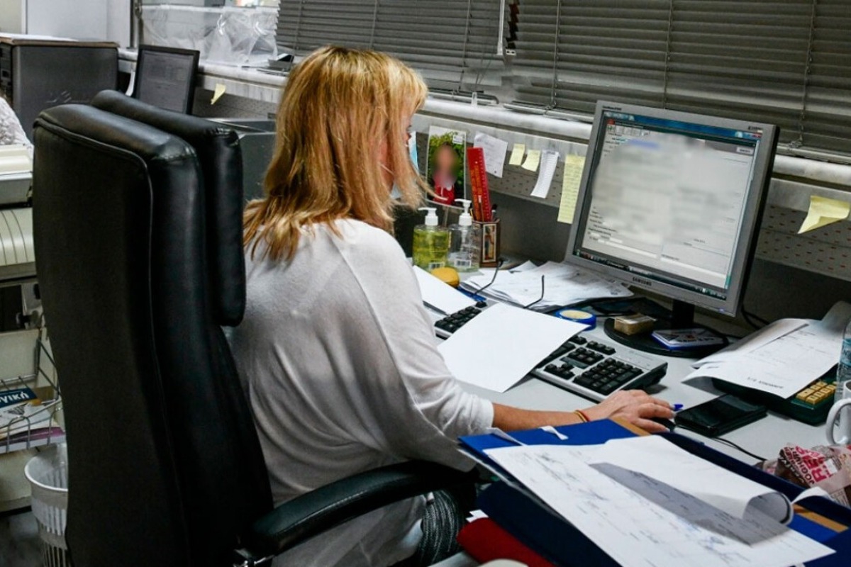 Βροχή ελέγχων από την εφορία το 2026: Πάνω από 72.800 έρευνες της ΑΑΔΕ, ποιοι μπαίνουν στο στόχαστρο