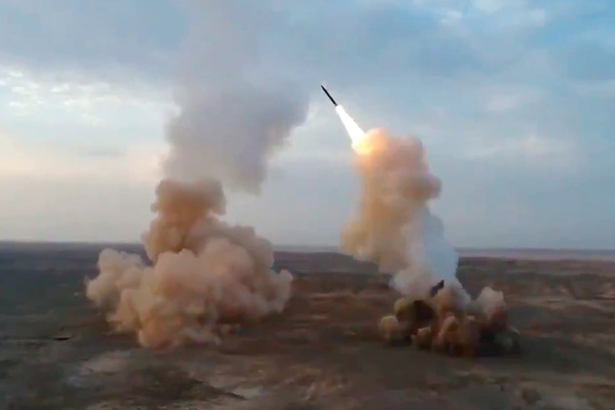 Washington Post: Η Ρωσία συνεργάζεται με το Ιράν, δίνει κρυφά πληροφορίες για στρατιωτικές εγκαταστάσεις των ΗΠΑ