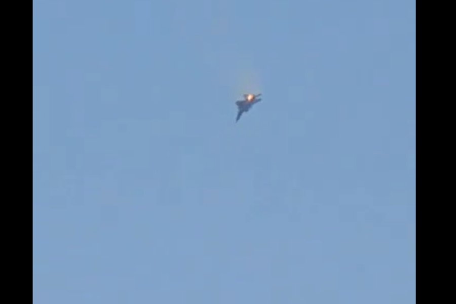 Αμερικανικό F-15 καταρρίφθηκε και συνετρίβη στο Κουβέιτ, δείτε βίντεο