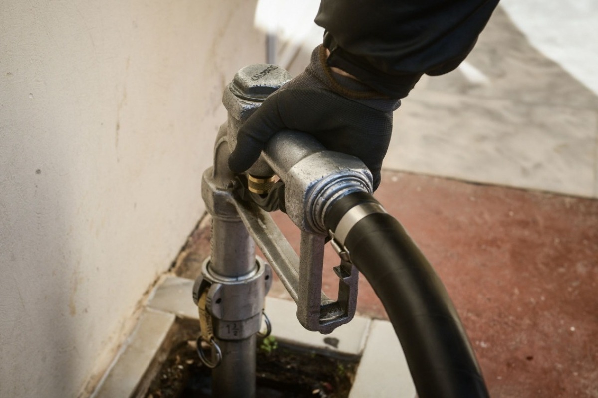 Θεσσαλονίκη: Ανδρας έκλεψε 250 λίτρα πετρέλαιο από φορτηγό και συνελήφθη