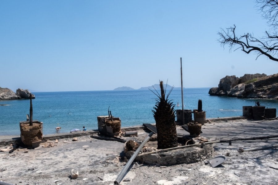Φωτιά στο Ρέθυμνο: Οι τέσσερις «ήρωες της θάλασσας» που με τα σκάφη τους έσωσαν πάνω από 100 ανθρώπους
