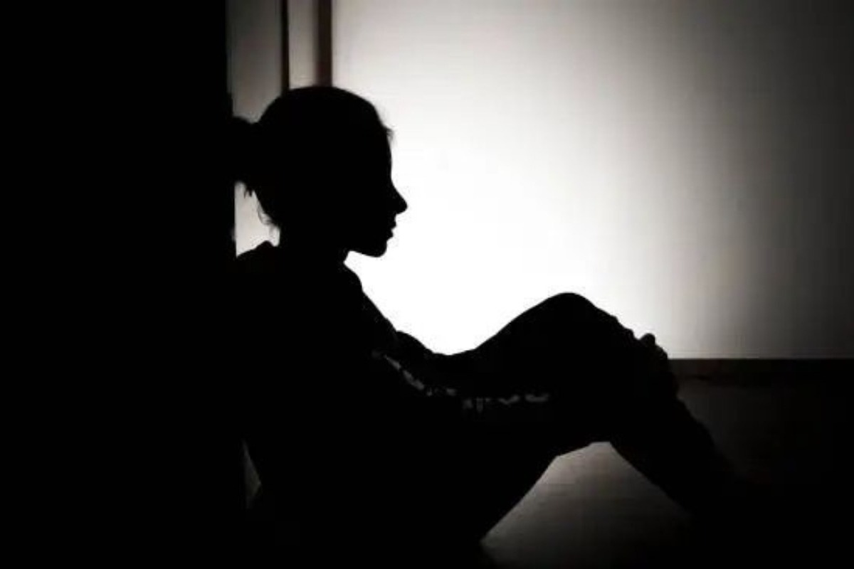 Ανήλικη κατήγγειλε ομαδικό βιασμό στα Χανιά - Βιντεοσκοπούσαν την άρρωστη πράξη τους