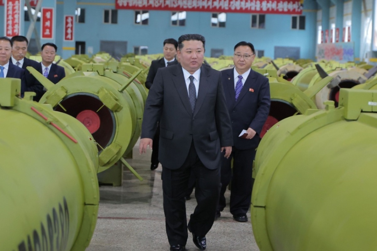 Ο Κιμ Γιονγκ Ουν καθαίρεσε αντιπρόεδρο «επιτόπου»: «Ήταν σαν κατσίκα να σέρνει κάρο»