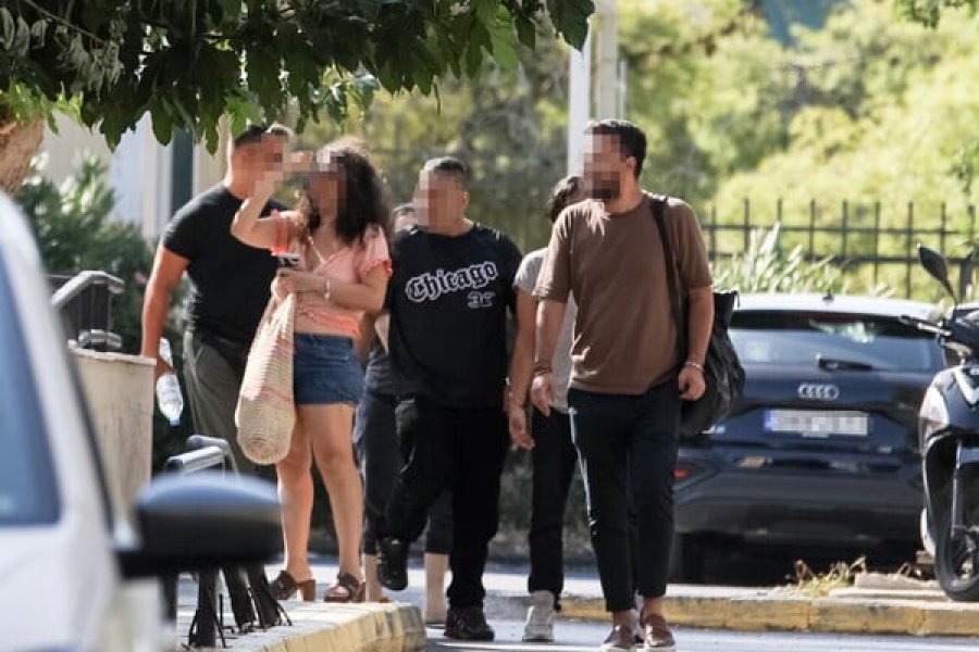 Κυψέλη: Προσπάθησε να αποδράσει ο 43χρονος - Αύριο στον ανακριτή οι κατηγορούμενοι για το βρέφος