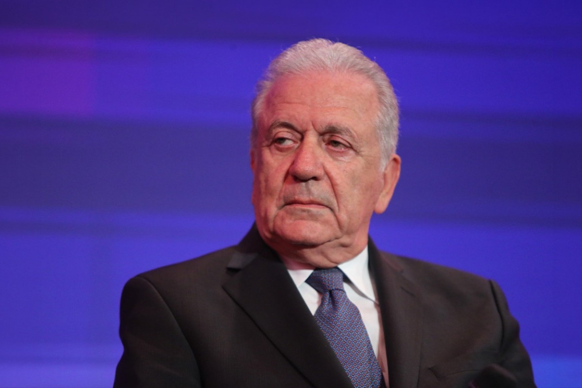 Η πρώτη αντίδραση του Δημήτρη Αβραμόπουλου για το ένταλμα σύλληψης