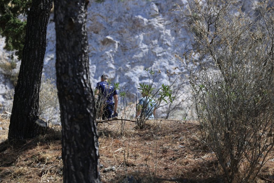 Μυστήριο με τη σορό γυναίκας που εντοπίστηκε σε σπηλιά στον Λυκαβηττό