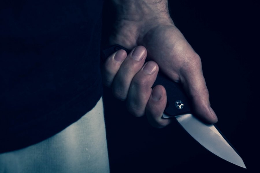 Νέα τροπή στο επεισόδιο στη Θεσσαλονίκη: Η 25χρονη επιτέθηκε πρώτη με μαχαίρι εναντίον του 31χρονου για να του κλέψει το ρολόι