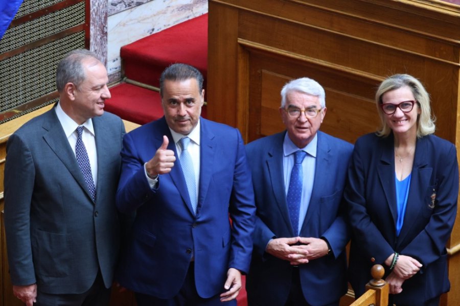 Πέρασε το νομοσχέδιο για το νερό - Παπασταύρου: Το υπάρχον σύστημα έχει εξαντλήσει τα όρια του