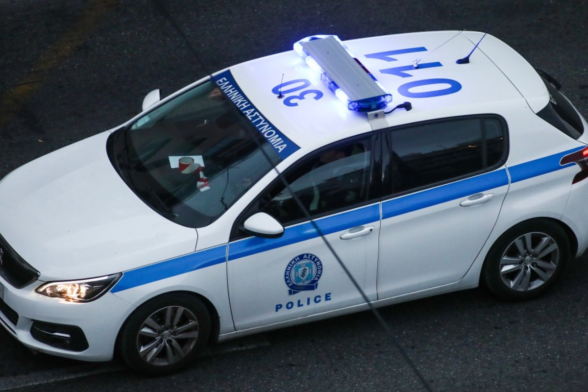 Ανδρας εντοπίστηκε νεκρός μέσα σε λίμνη αίματος στα Χανιά, δίπλα του βρέθηκε κουζινομάχαιρο