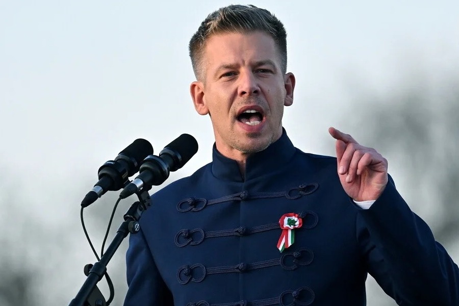 Ουγγαρία: Ποιος είναι ο Πέτερ Μαγυάρ, ο πολιτικός που προηγείται στις δημοσκοπήσεις ενόψει εκλογών