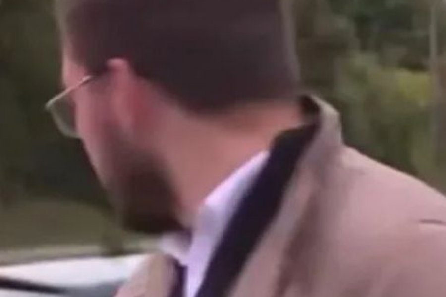 Πολωνία: ΙΧ παρέσυρε έφηβη με ηλεκτρικό πατίνι σε live μετάδοση - Ο οδηγός εξαφανίστηκε
