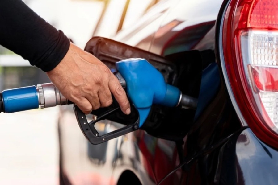 Ράλι τιμών στα καύσιμα: Στα 2 ευρώ η αμόλυβδη μέχρι τα τέλη της εβδομάδας