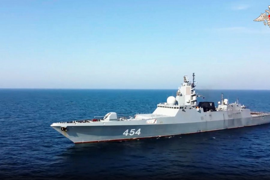 Ρωσική φρεγάτα εκτοξεύει φωτοβολίδες σε δανέζικο ελικόπτερο – «Απαράδεκτο», λέει η Δανία