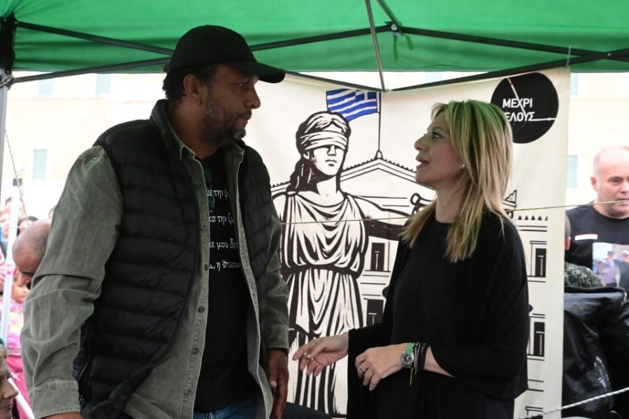 Ρούτσι κατά Καρυστιανού: «Πρέπει να παραιτηθεί από τον σύλλογο για τα Τέμπη»