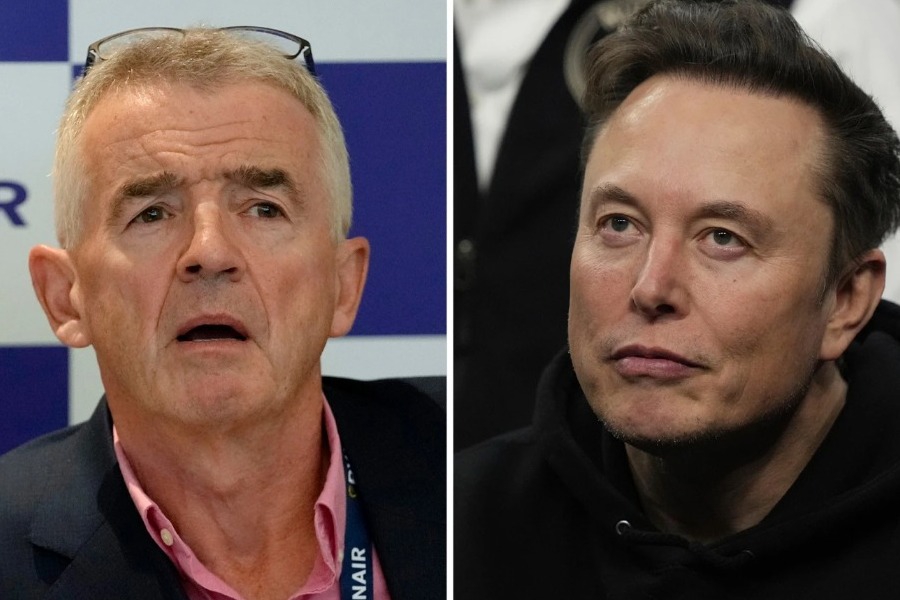 Η Ryanair δίνει έκπτωση… στους ηλίθιους και τον Έλον Μασκ