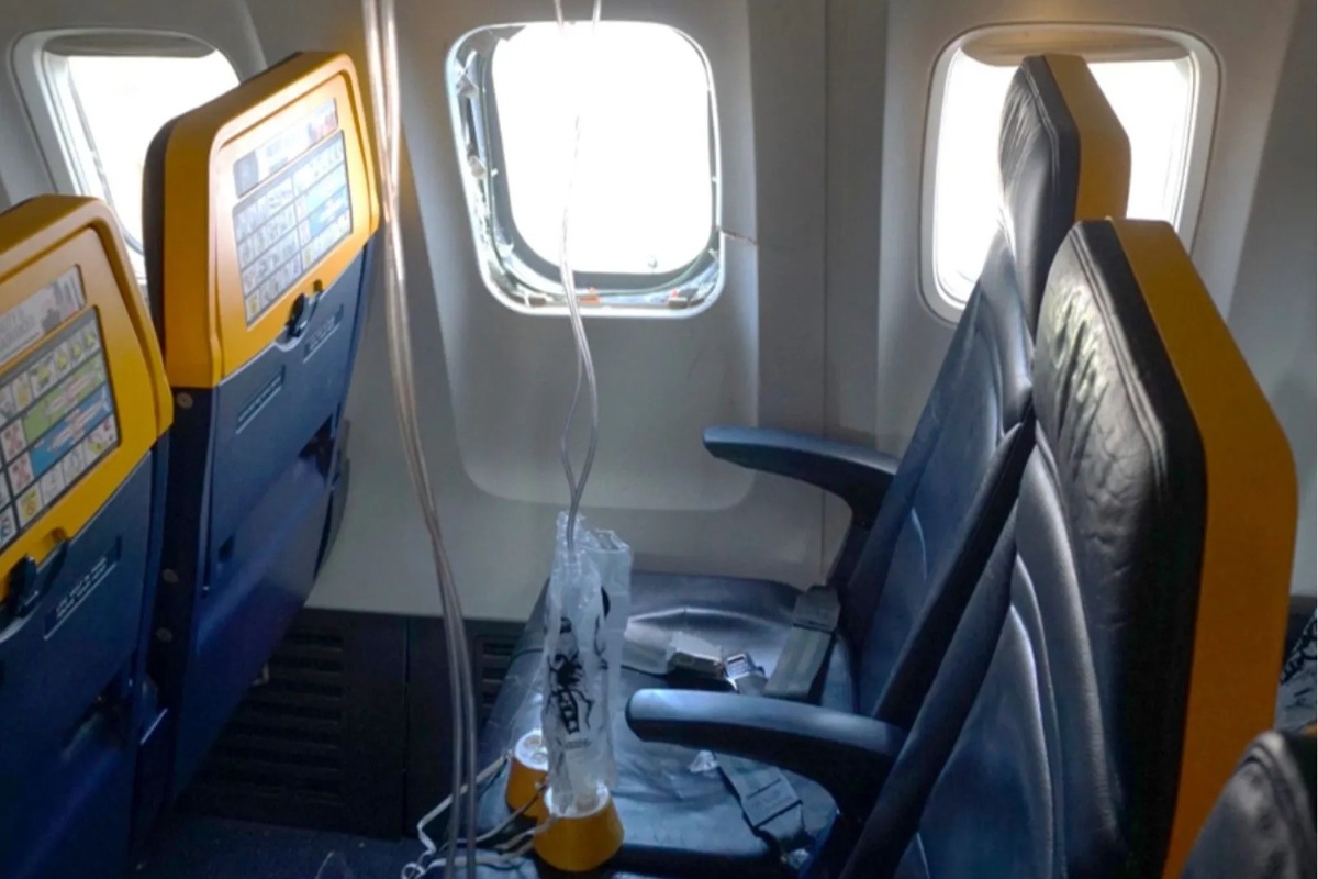 Πτήση Ryanair από Θεσσαλονίκη: Υπολείμματα πουλιών βρέθηκαν στον κινητήρα του αεροπλάνου που «ρούφηξε» επιβάτη