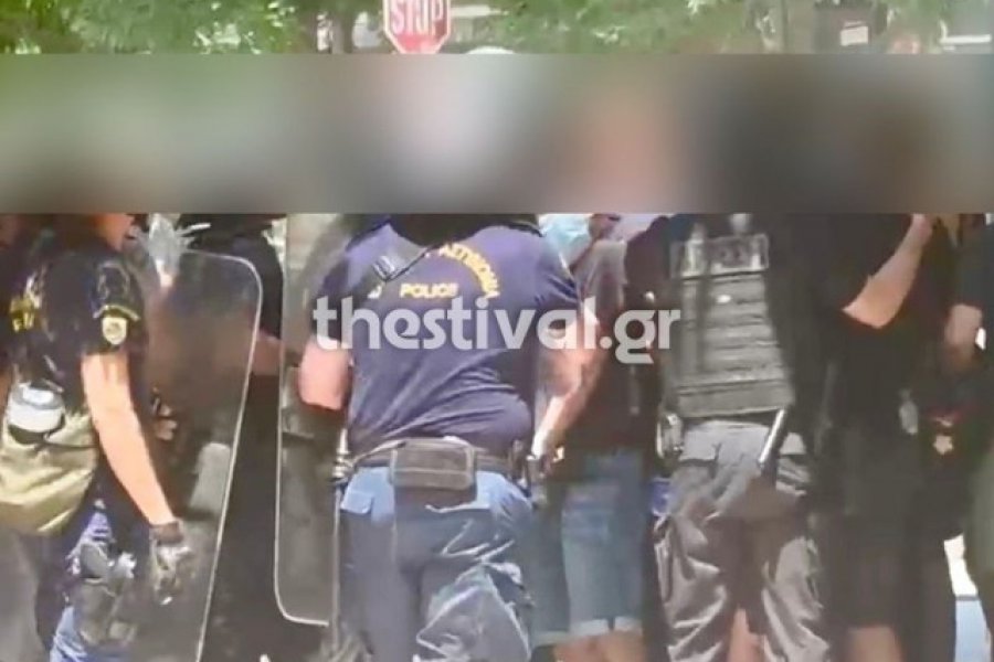 Θεσσαλονίκη: Ένταση στα δικαστήρια μετά την προφυλάκιση του 25χρονου για την εμπρηστική επίθεση