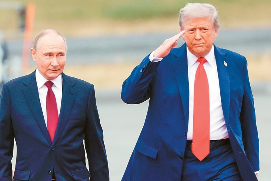 Ο Τραμπ προσκάλεσε τον Πούτιν να συμμετάσχει στο «Συμβούλιο της Ειρήνης»: Το σκεφτόμαστε, λέει η Μόσχα