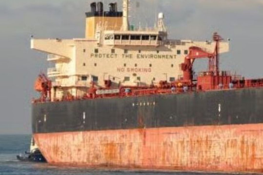 Βιντεο από τις επιθέσεις Χούθι με πυραύλους σε δύο τάνκερ της Σαουδικής Αραβίας στην Ερυθρά Θάλασσα