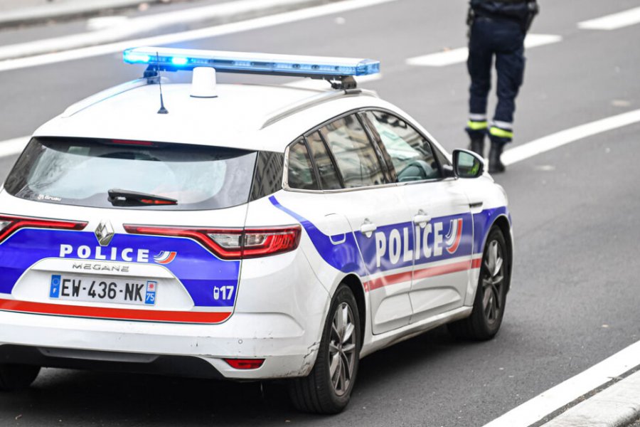 «Υπερασπίστηκα τη μαμά μου»: 7χρονος κατηγορείται ότι μαχαίρωσε και σκότωσε τη θεία του στο Παρίσι