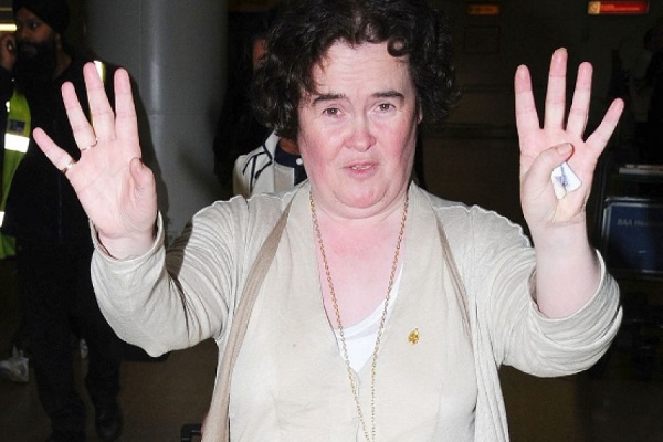 Γιατί καταρρέει η Susan Boyle;