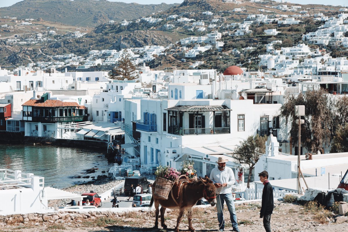 Myconian Collection: Hotel-Hopping στη Μύκονο με 14 πολυτελή ξενοδοχεία σε 5 τοποθεσίες