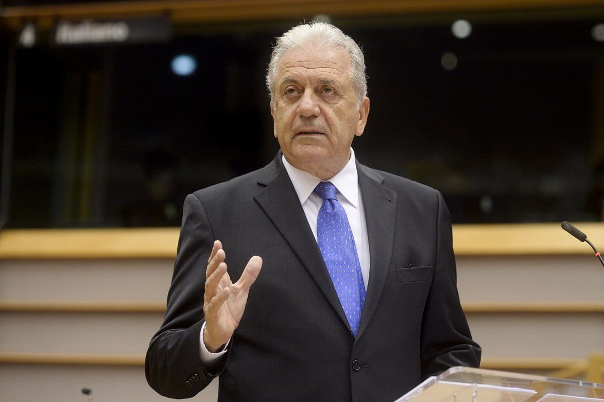 Ευρωπαϊκό ένταλμα σύλληψης για τον Αβραμόπουλο για το Qatargate