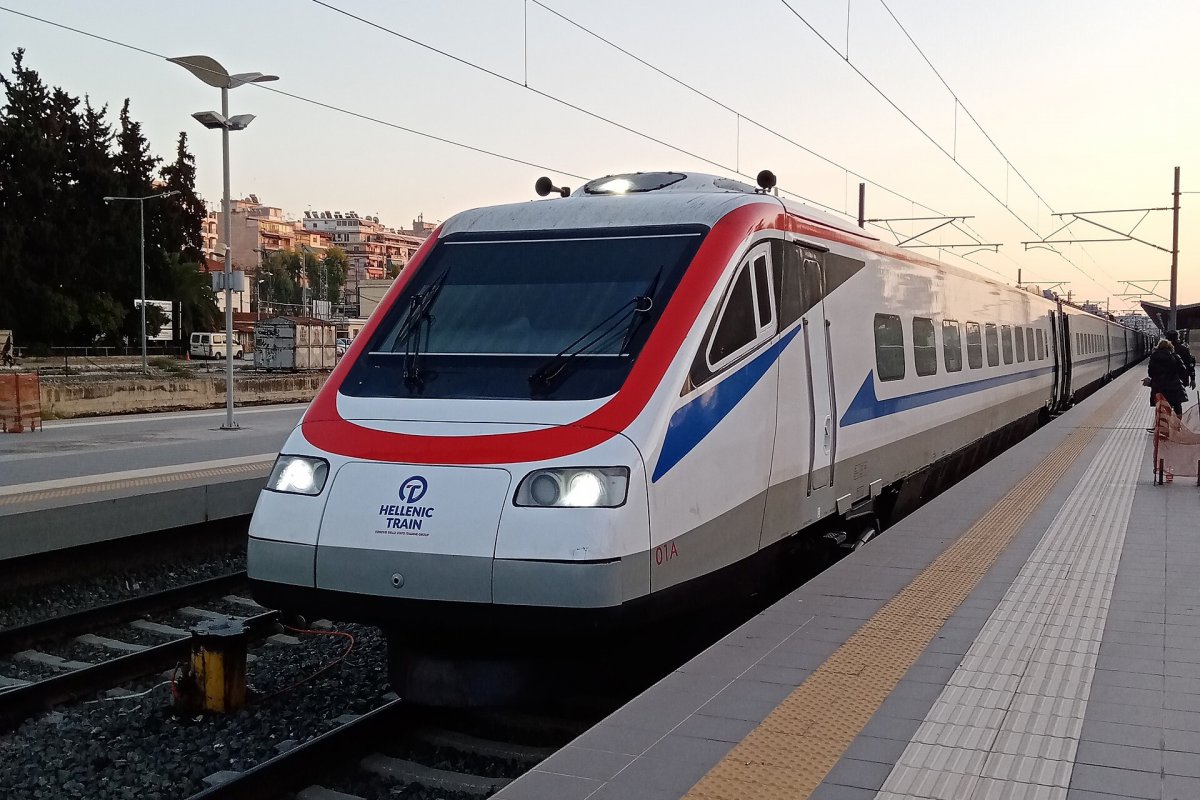 Hellenic Train: Αναστολή δρομολογίων στο τμήμα Ασπρόπυργος – Ανω Λιόσια εξαιτίας πυρκαγιάς