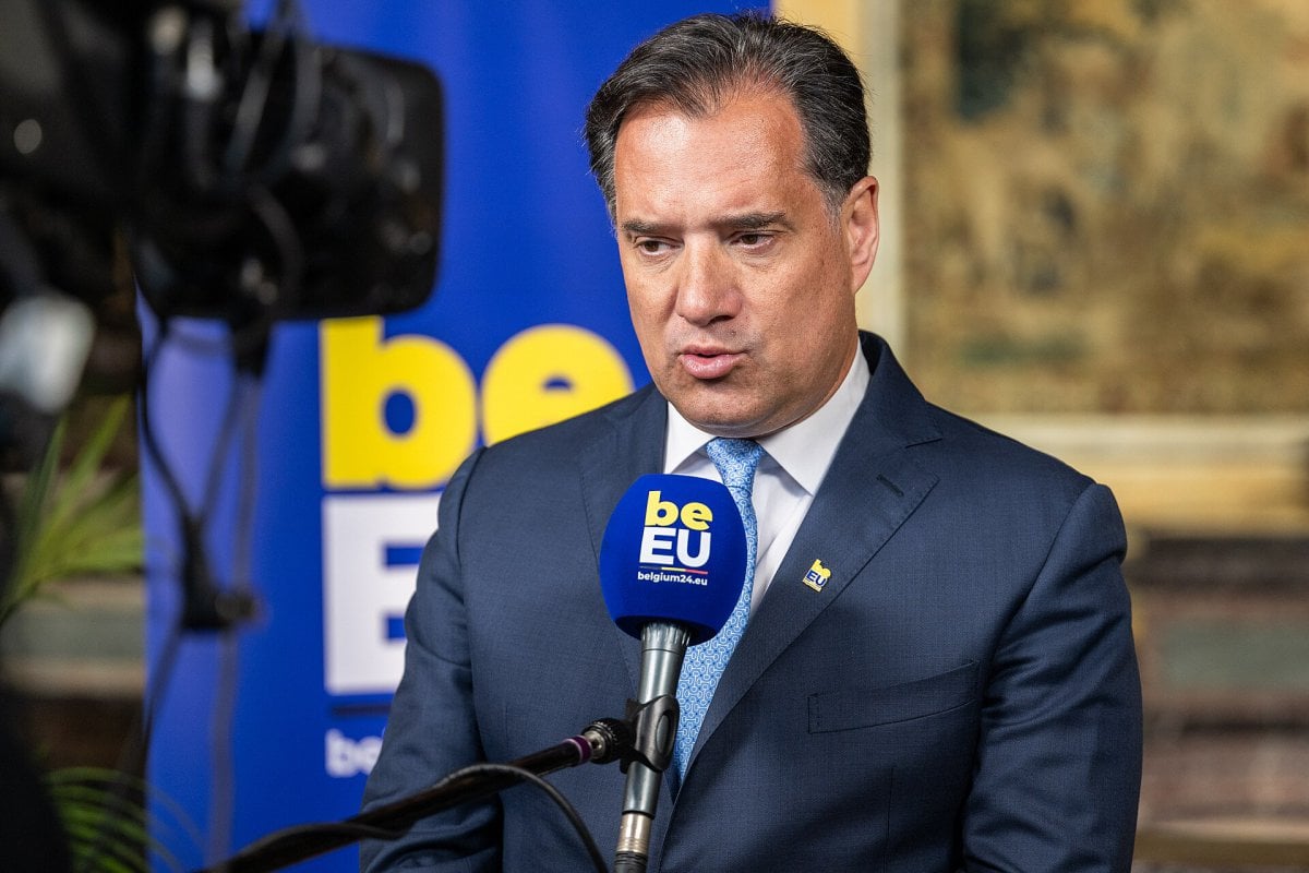 Κβαντική ιατρική: Ο Γεωργιάδης ζητά έλεγχο της Καρυστιανού για όσα γράφει στο site της