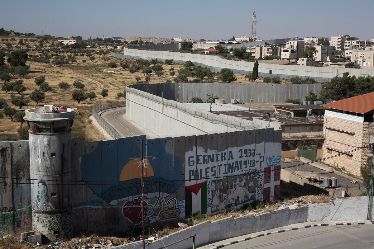 Δυτική Όχθη: Σε κρίσιμη κατάσταση ο Νέρια Λάιτερ, γιος του πρέσβη του Ισραήλ στις ΗΠΑ
