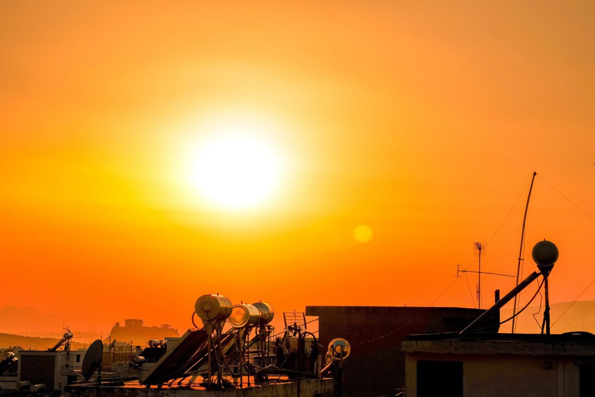 Έως και πάνω από 40°C τις επόμενες ημέρες – Ποιο είναι το πιο δύσκολο διήμερο και τι περιμένει η Αθήνα